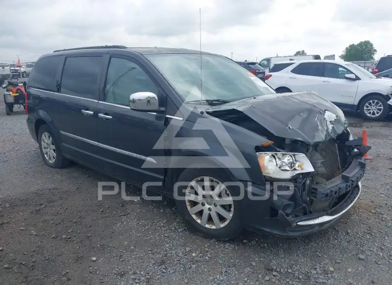 2012 Chrysler TOWN & COUNTRY фото