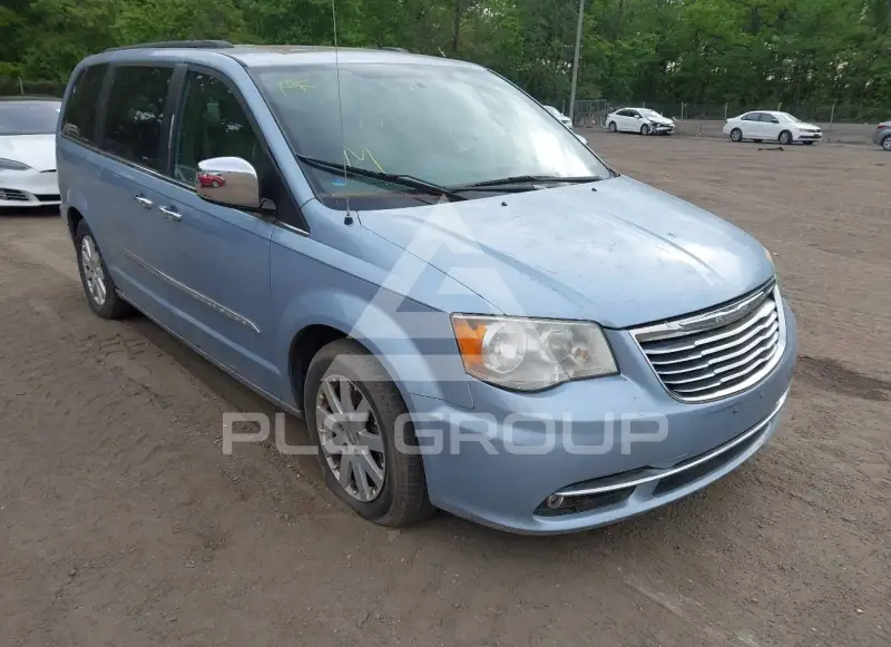 2012 Chrysler TOWN & COUNTRY фото