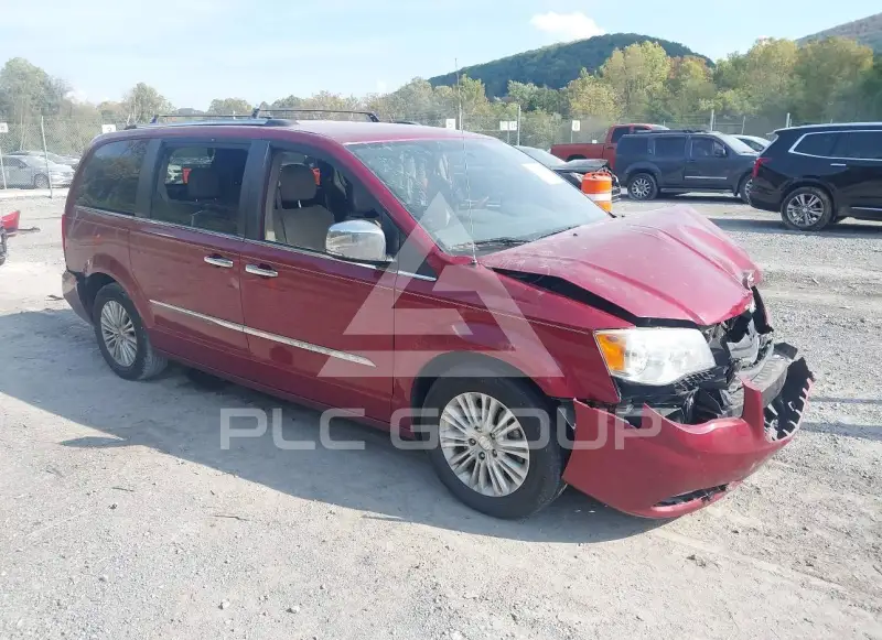2012 Chrysler TOWN & COUNTRY photo