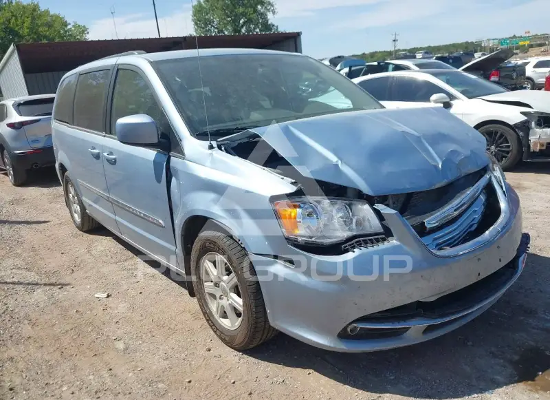 2012 Chrysler TOWN & COUNTRY photo
