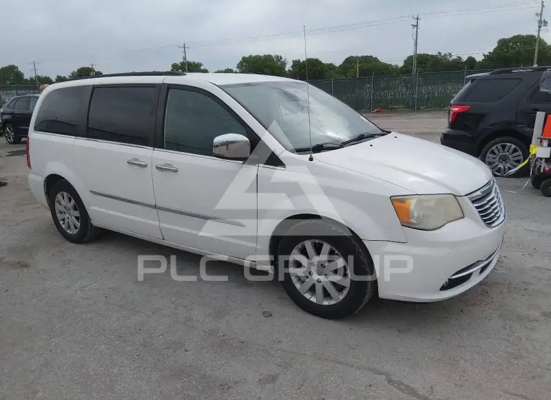 2012 Chrysler TOWN & COUNTRY фото