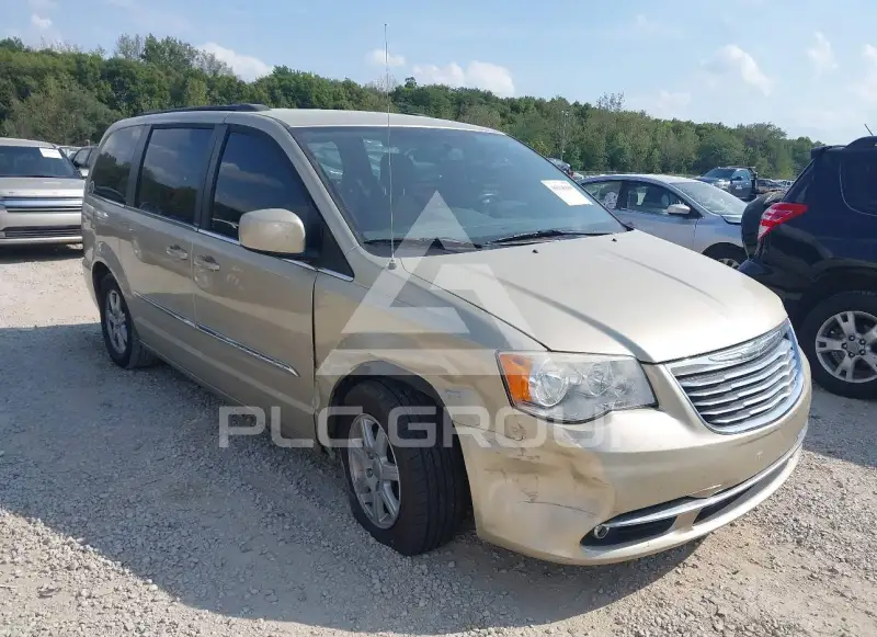 2012 Chrysler TOWN & COUNTRY фото