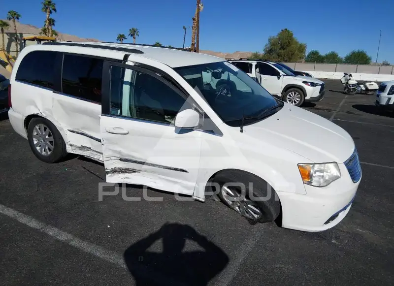 2012 Chrysler TOWN & COUNTRY photo