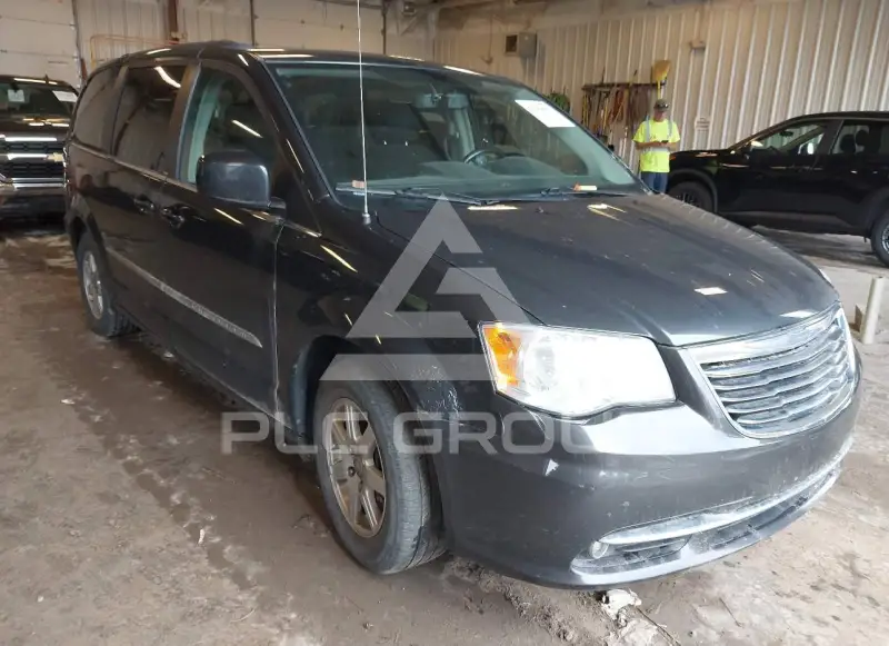 2012 Chrysler TOWN & COUNTRY фото