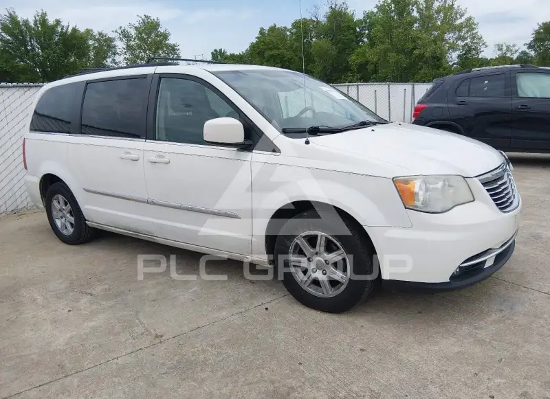 2012 Chrysler TOWN & COUNTRY фото