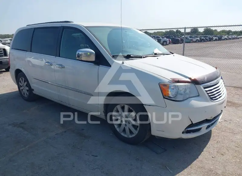2012 Chrysler TOWN & COUNTRY фото