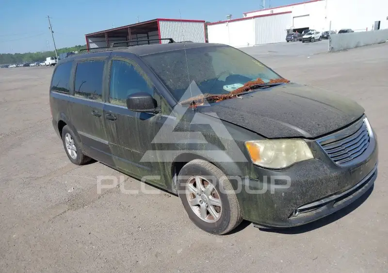 2012 Chrysler TOWN & COUNTRY photo