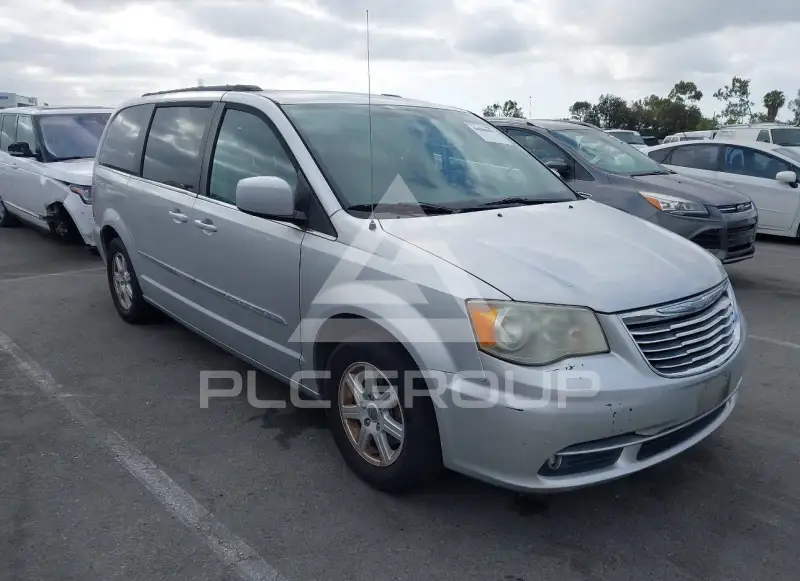2012 Chrysler TOWN & COUNTRY фото