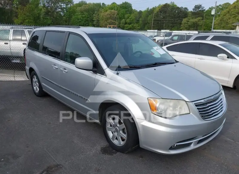 2012 Chrysler TOWN & COUNTRY фото