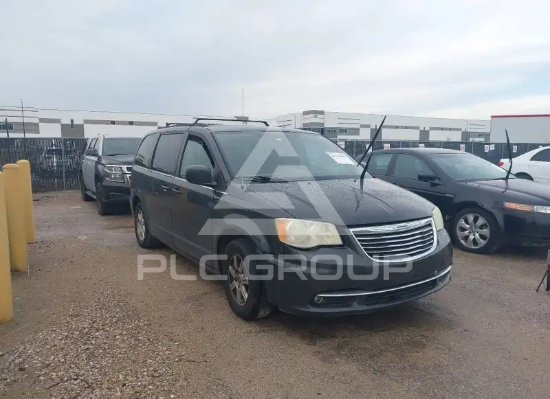 2012 Chrysler TOWN & COUNTRY фото