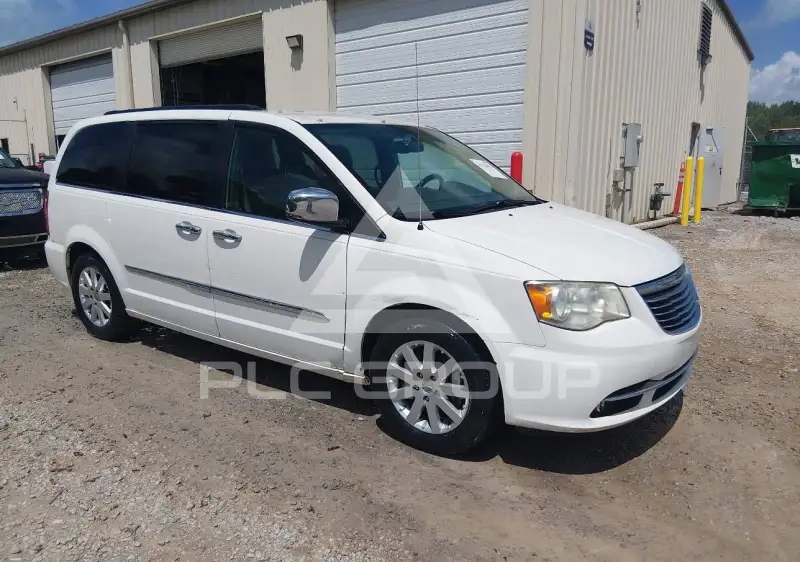 2012 Chrysler TOWN & COUNTRY фото