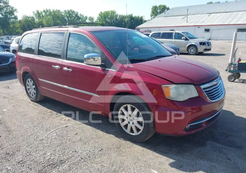 2012 Chrysler TOWN & COUNTRY фото
