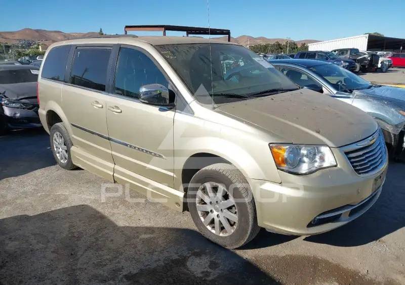 2012 Chrysler TOWN & COUNTRY фото