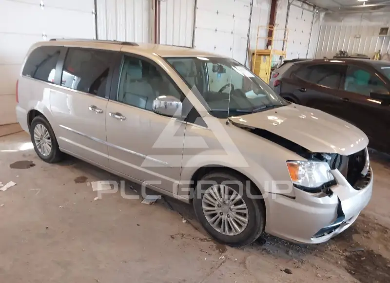 2012 Chrysler TOWN & COUNTRY фото