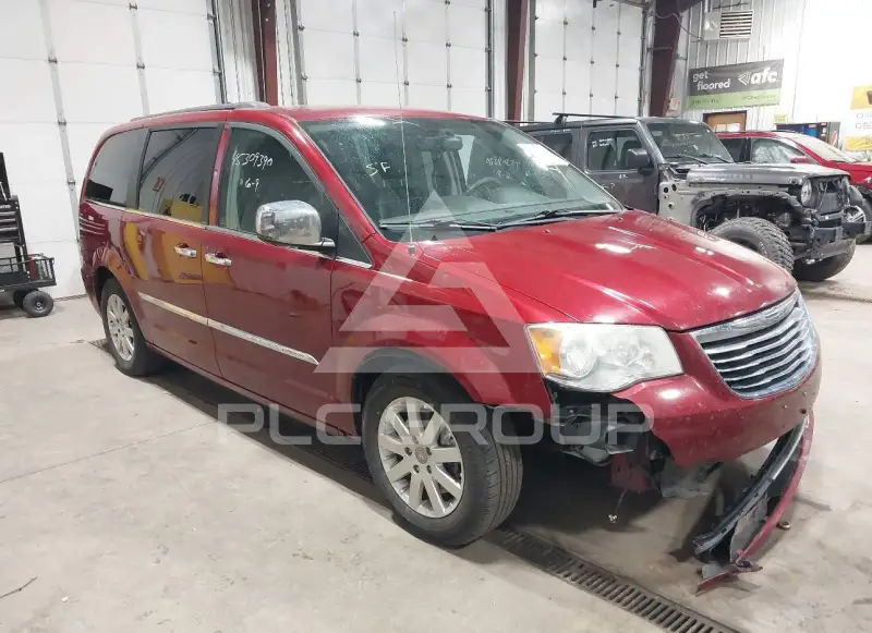 2012 Chrysler TOWN & COUNTRY фото