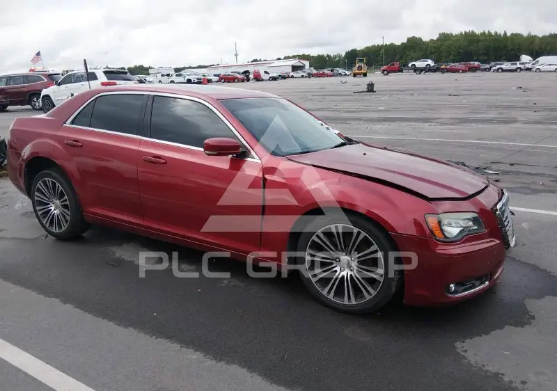 2012 Chrysler 300 фото