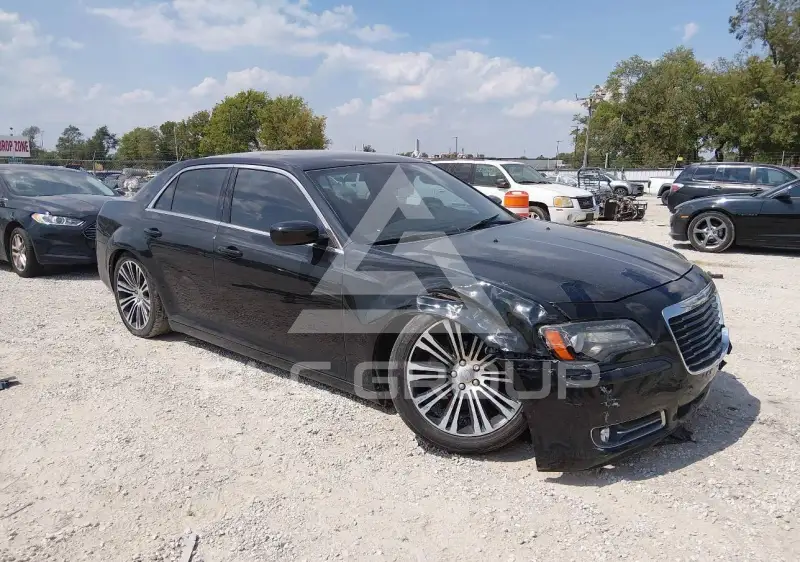 2012 Chrysler 300 фото