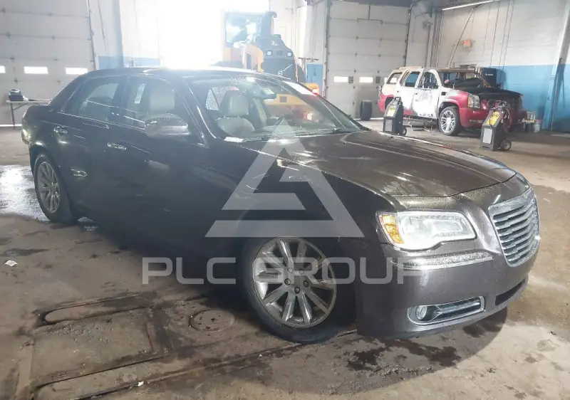 2012 Chrysler 300 фото