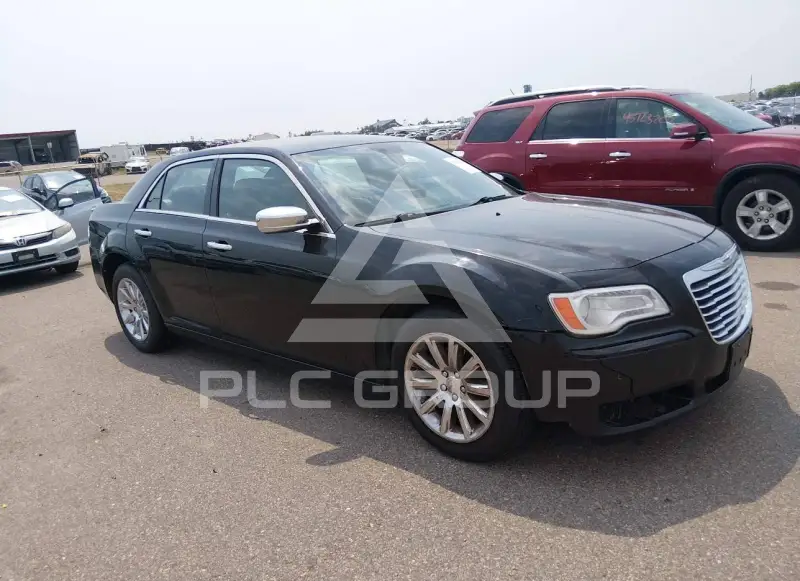 2012 Chrysler 300 фото