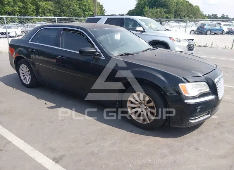 2012 Chrysler 300 фото