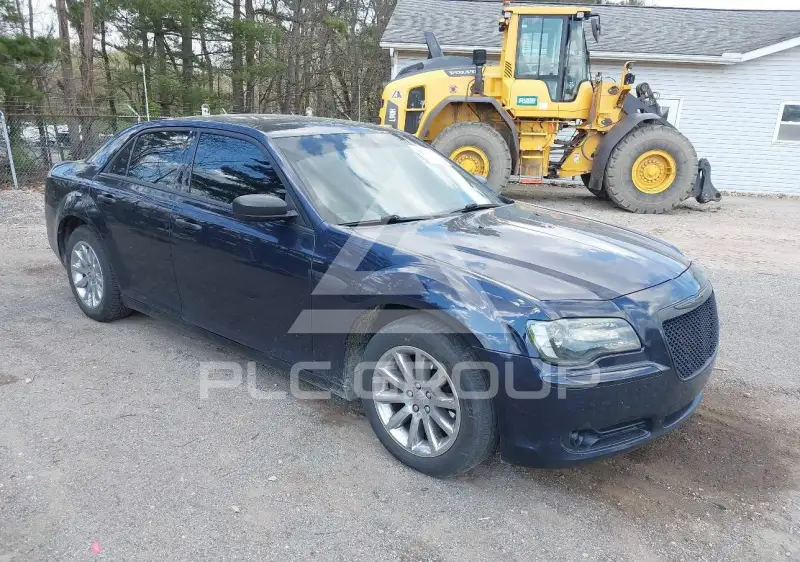 2012 Chrysler 300 фото