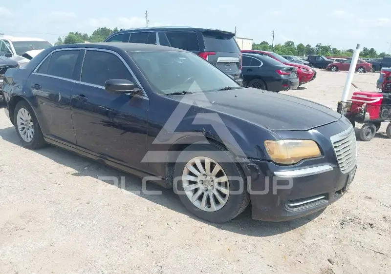 2012 Chrysler 300 photo