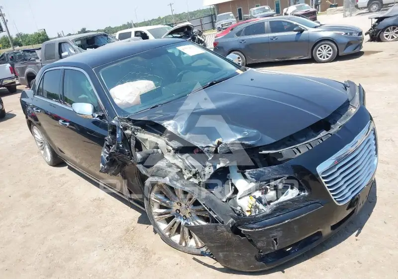 2012 Chrysler 300 photo