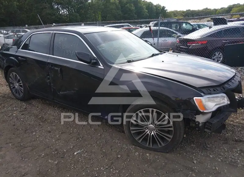2012 Chrysler 300 photo
