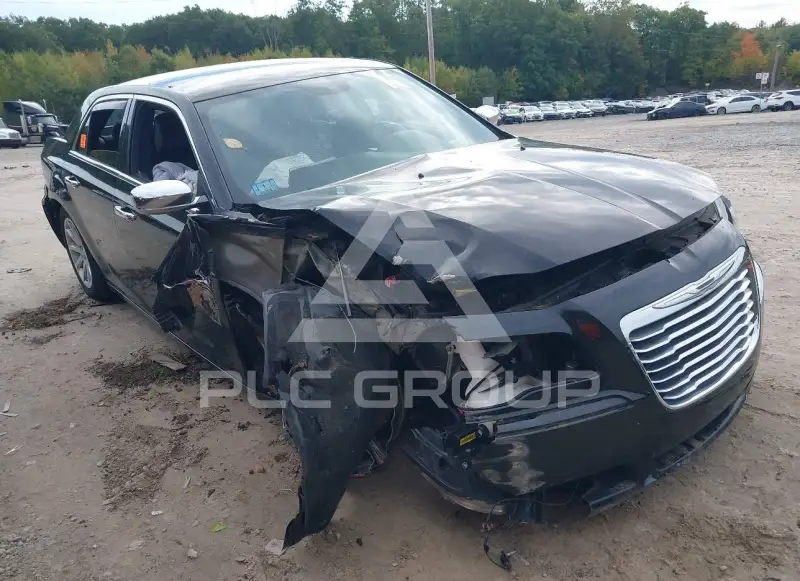 2012 Chrysler 300 photo