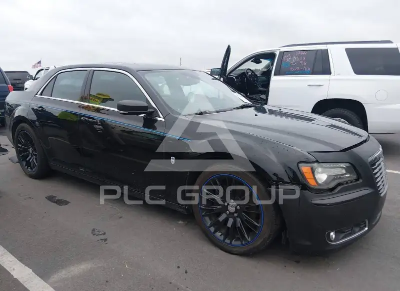 2012 Chrysler 300 photo