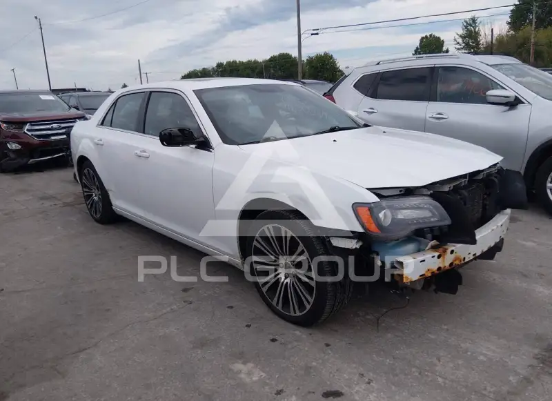 2012 Chrysler 300 photo