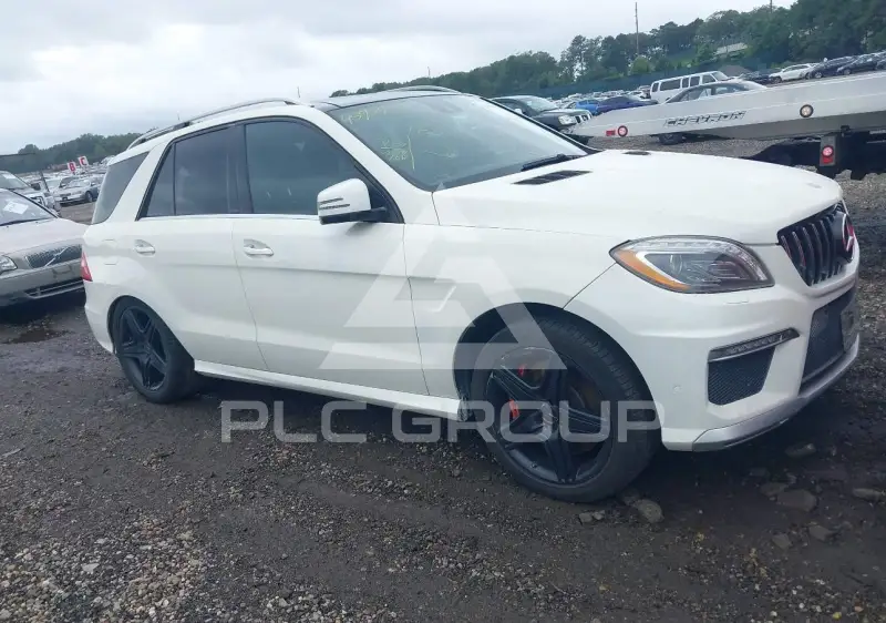 2012 Mercedes Benz ML 63 AMG photo