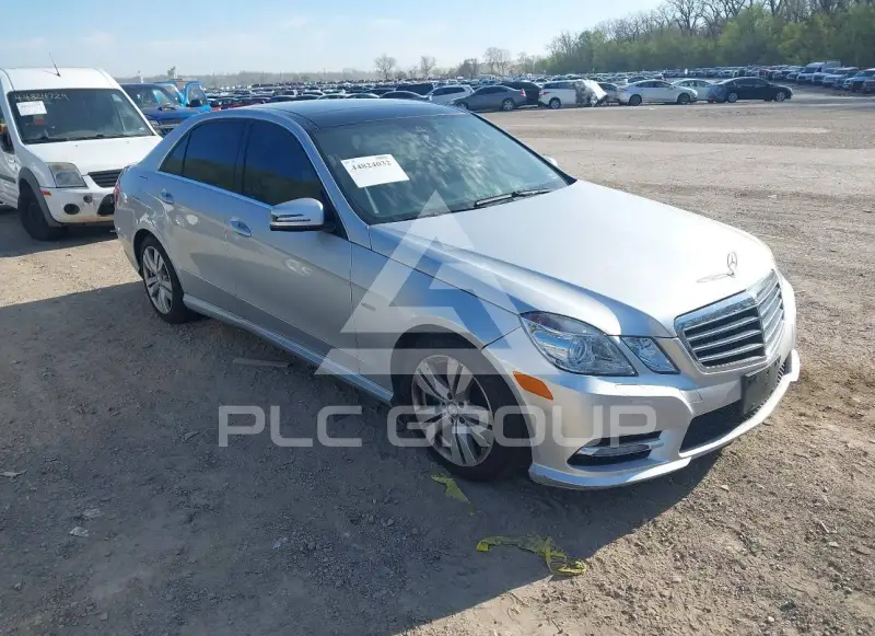 2012 Mercedes Benz E 350 фото