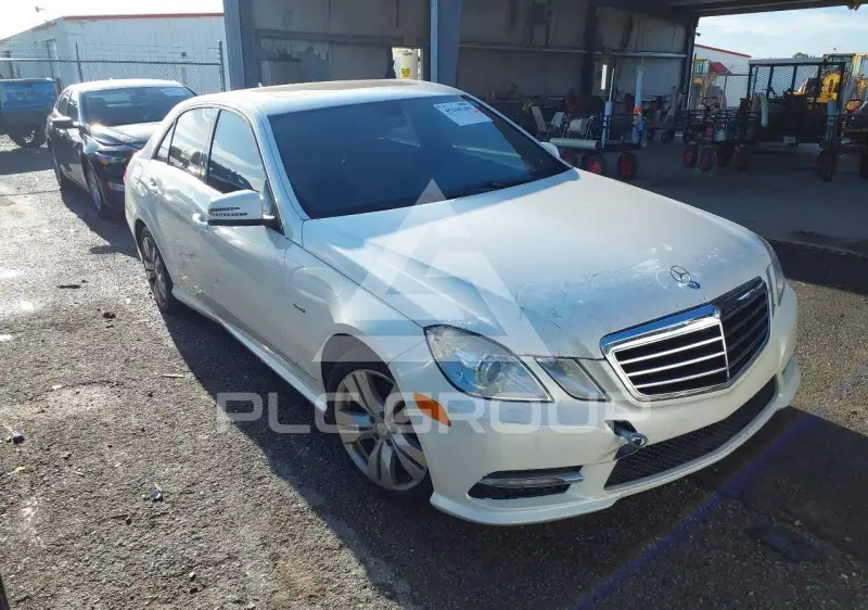2012 Mercedes Benz E 350 photo