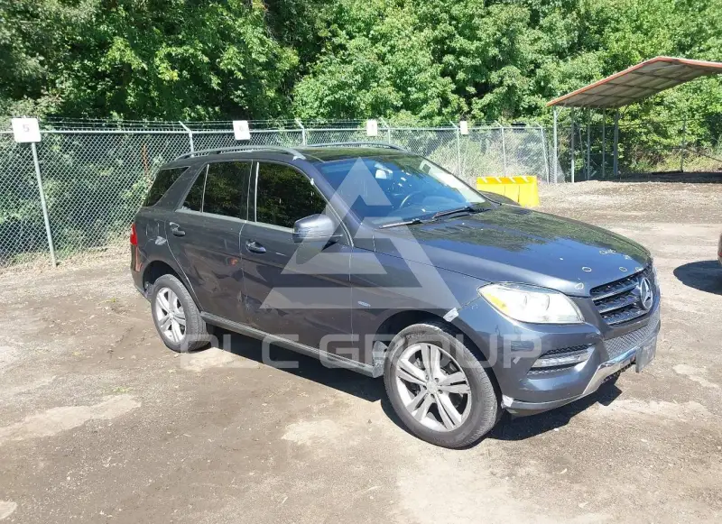 2012 Mercedes Benz Ml 350 photo