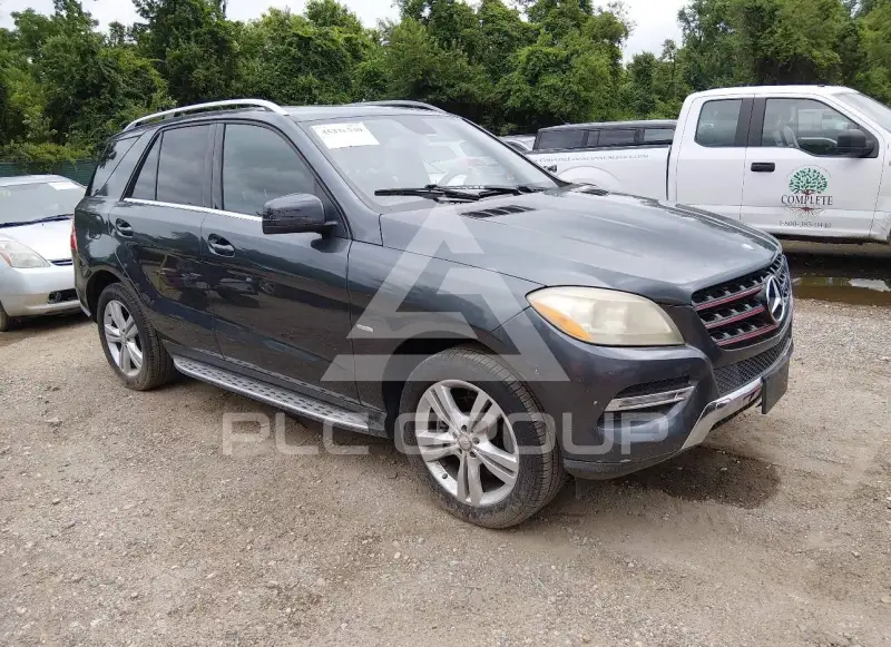 2012 Mercedes Benz Ml 350 photo
