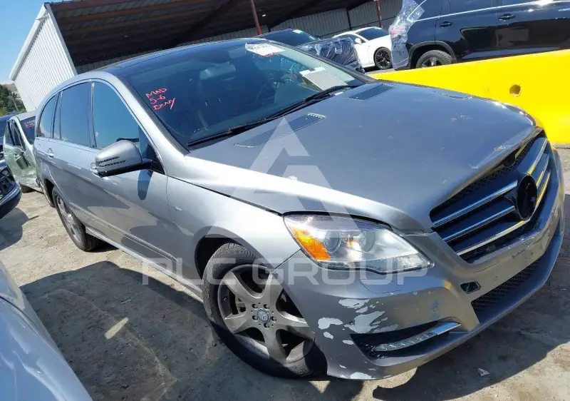 2012 Mercedes Benz R 350 photo