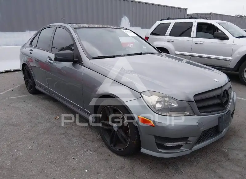 2012 Mercedes Benz C 250 photo
