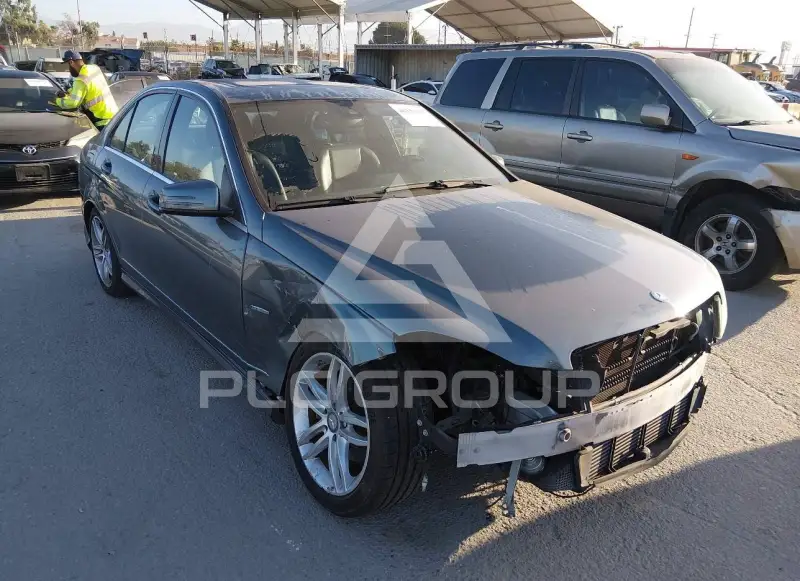 2012 Mercedes Benz C 250 photo