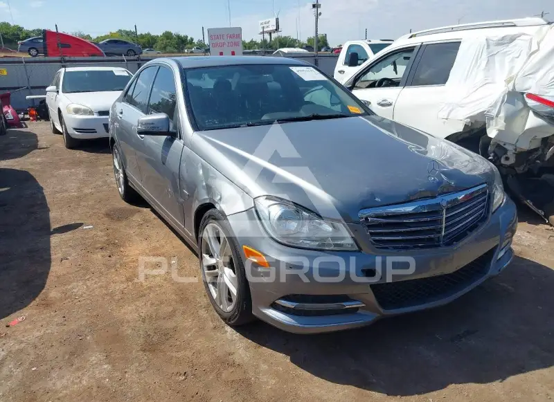 2012 Mercedes Benz C 250 photo