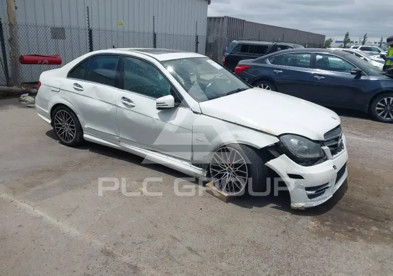 2012 Mercedes Benz C 250 фото