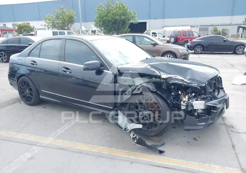 2012 Mercedes Benz C 250 фото