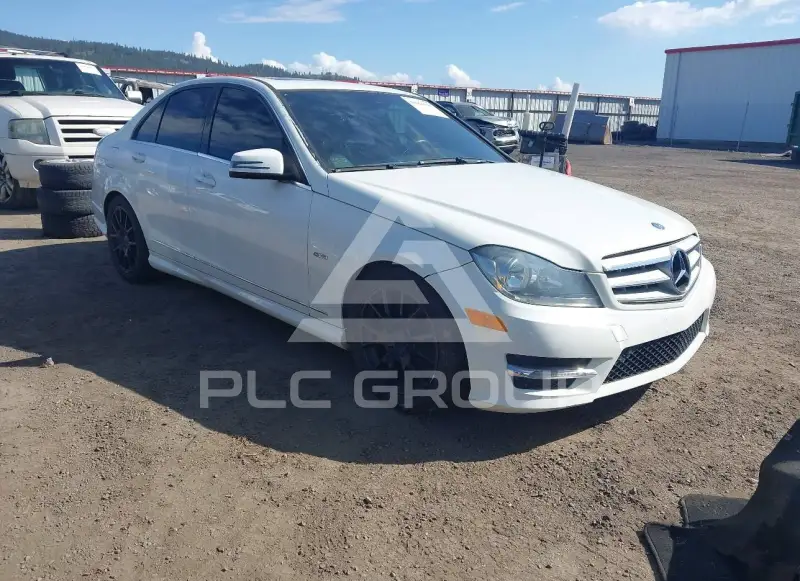 2012 Mercedes Benz C 250 фото