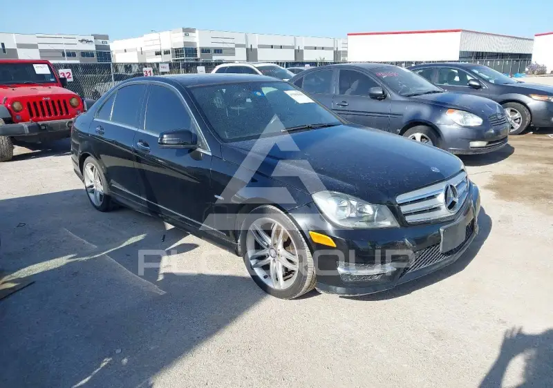 2012 Mercedes Benz C 250 photo