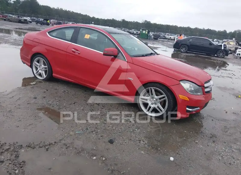 2012 Mercedes Benz C 250 фото
