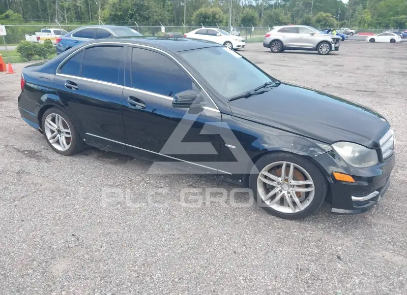 2012 Mercedes Benz C 250 photo