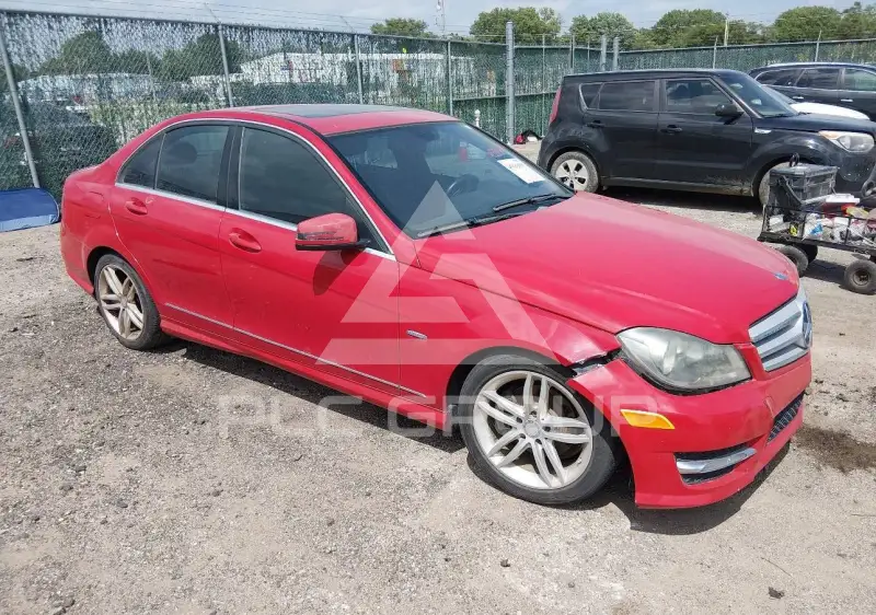 2012 Mercedes Benz C 250 фото