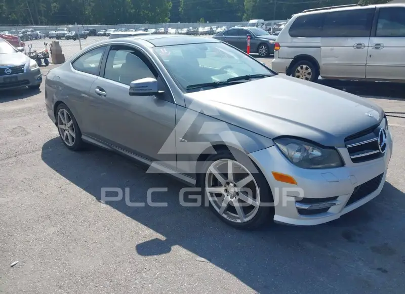 2012 Mercedes Benz C 250 photo