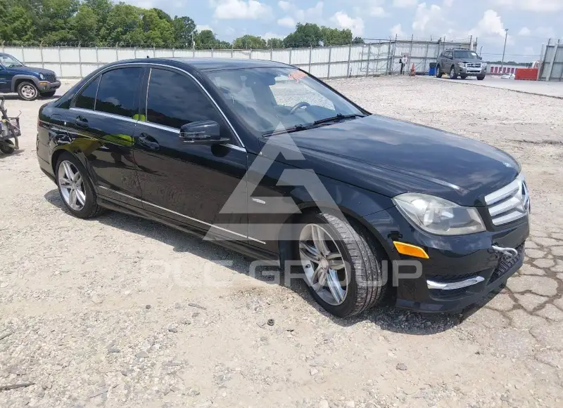 2012 Mercedes Benz C 250 фото