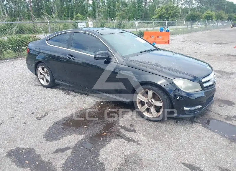 2012 Mercedes Benz C 250 photo